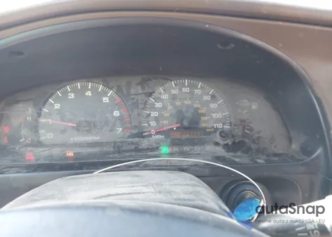 2000 Toyota 4Runner Sr5 V6 from USA, damaged, VIN JT3GN86R4Y0153081